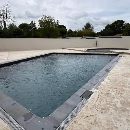 Mobil-home Au Bord De L'ardeche