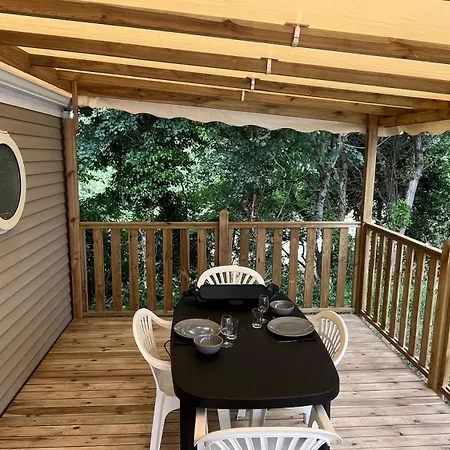 Casa vacanze Mobil-home Au Bord De L'ardèche Pradons