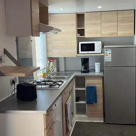 Mobil-home Au Bord De L'ardeche بيت للعطل Pradons